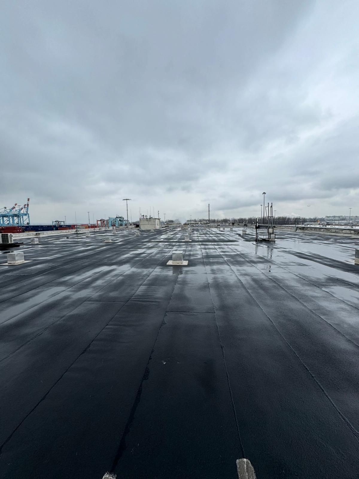 Roofing and Leak Repairs - Unico Group, LLC Florida - Service